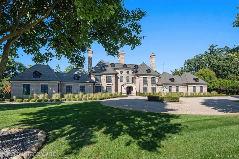 1343 Orchard Ridge Road Bloomfield Hills City, MI 48304