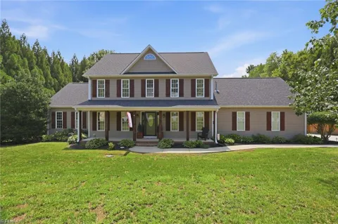 1116 Maple Ridge Drive