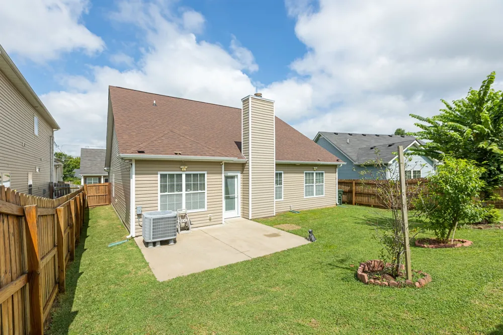 1120 Silvermoon Dr Antioch, TN 37013