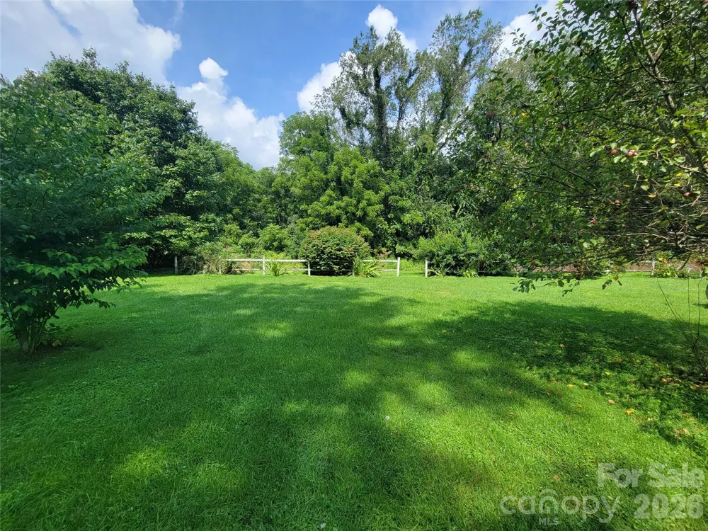 678 Brown Avenue Waynesville, NC 28786