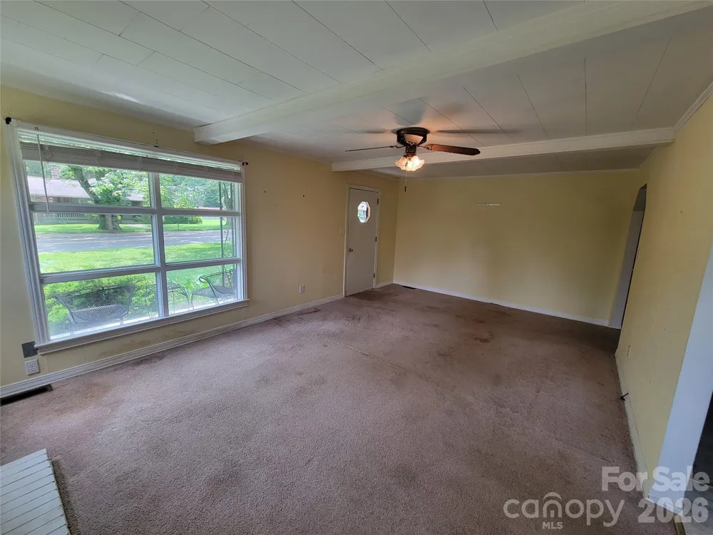 678 Brown Avenue Waynesville, NC 28786