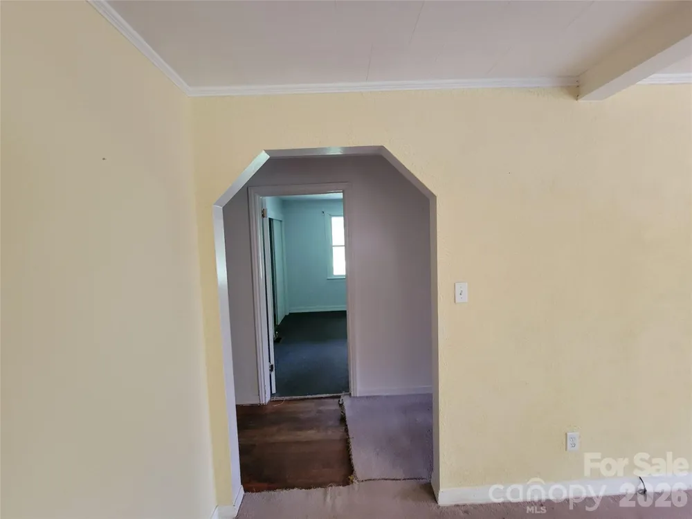 678 Brown Avenue Waynesville, NC 28786