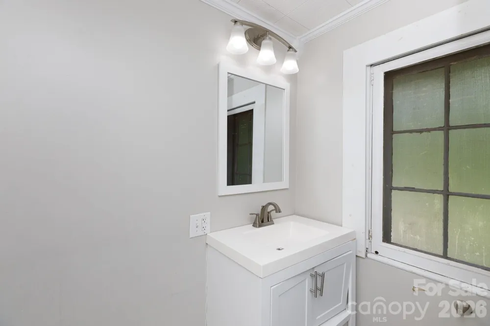157 Walnut Street Chester, SC 29706