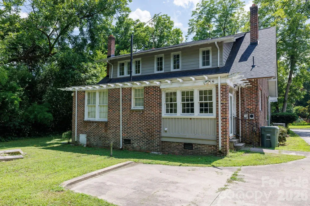 157 Walnut Street Chester, SC 29706