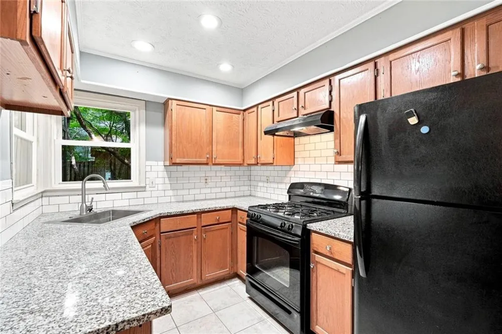 668 Stratford Green Avondale Estates, GA 30002