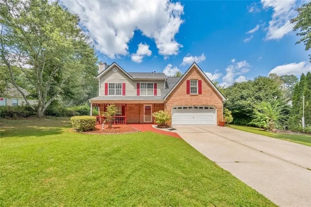 1675 Round Road Grayson, GA 30017