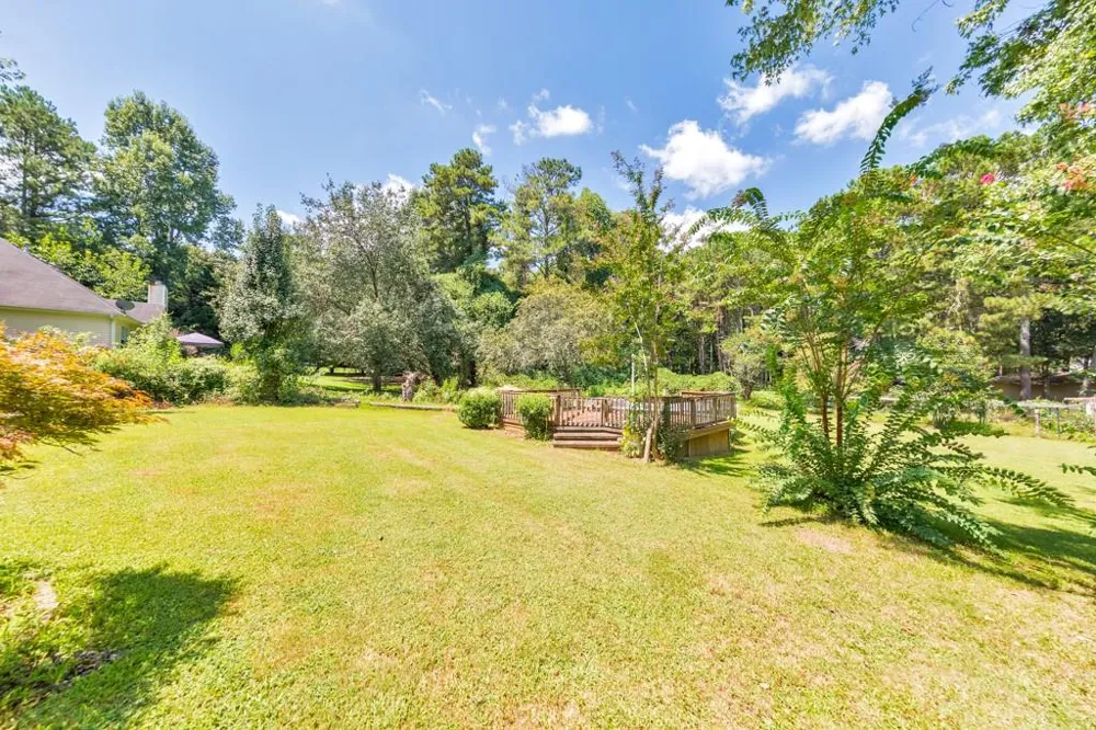 1675 Round Road Grayson, GA 30017
