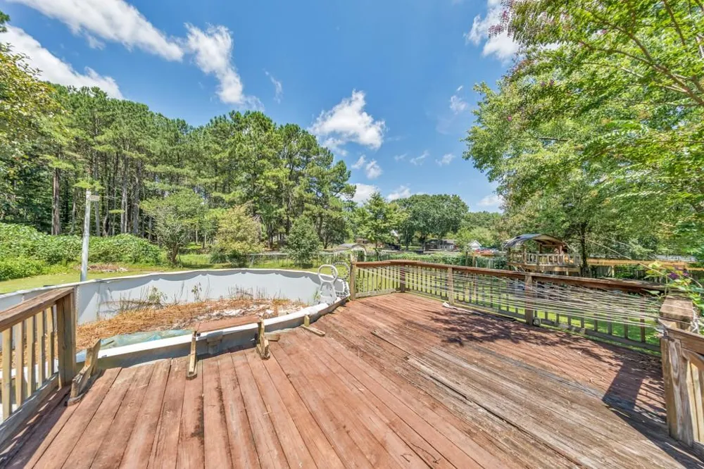1675 Round Road Grayson, GA 30017