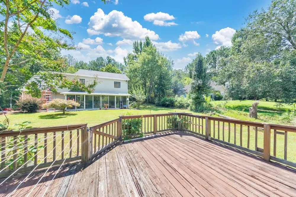 1675 Round Road Grayson, GA 30017