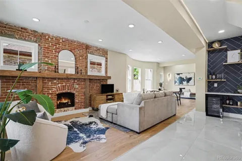 4277 Green Court