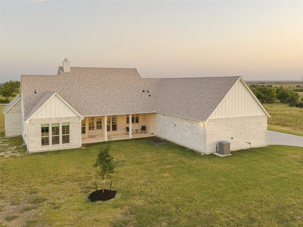 11032 Gregory Road Sanger, TX 76266