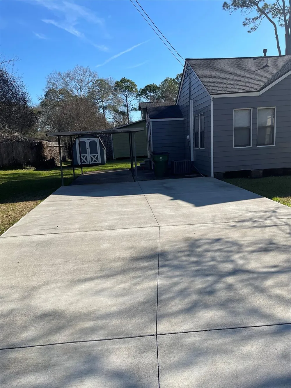 705 Cincinnati Street Angleton, TX 77515
