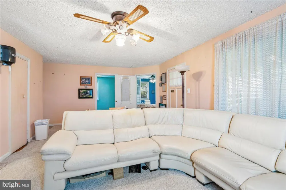 1301 OLD MITCHELLVILLE Bowie, MD 20716