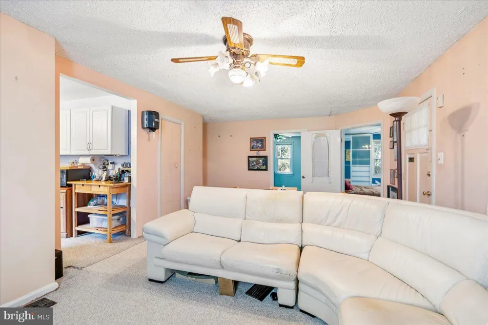 1301 OLD MITCHELLVILLE Bowie, MD 20716