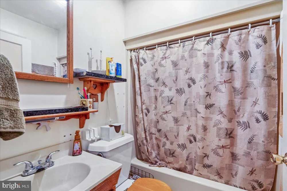 1301 OLD MITCHELLVILLE Bowie, MD 20716