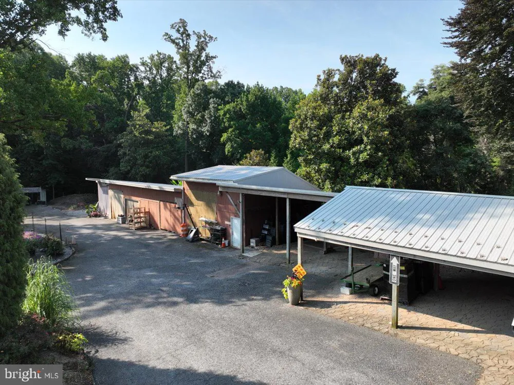 1301 OLD MITCHELLVILLE Bowie, MD 20716
