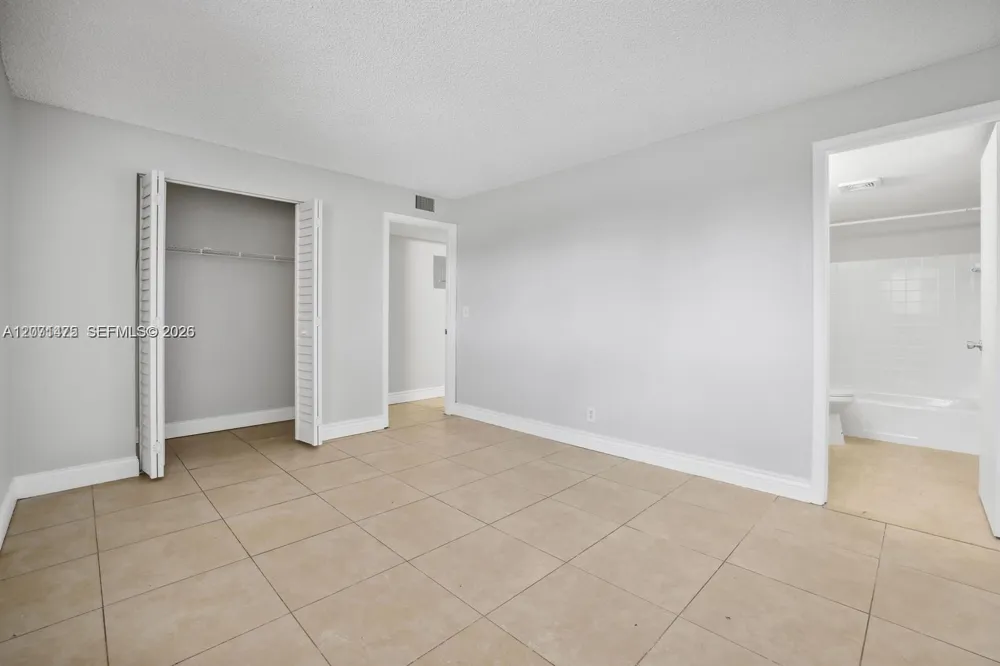 850 E Commercial Blvd #214B Oakland Park, FL 33334