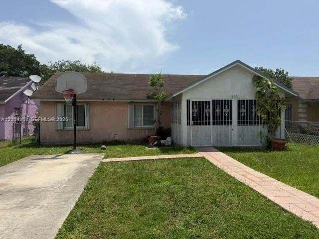 6021 NW 21st Ave Miami, FL 33142