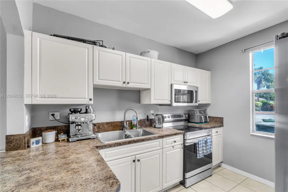 120 SE 6th Rd Homestead, FL 33030