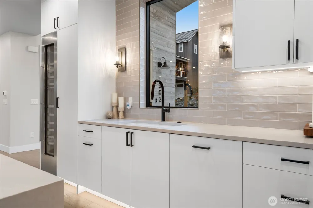 1302 Dragonfly Court Chelan, WA 98816
