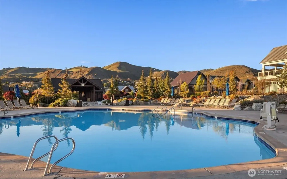 1302 Dragonfly Court Chelan, WA 98816