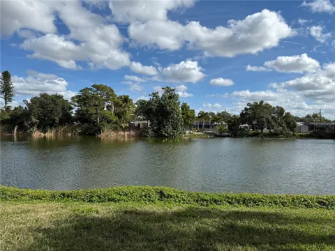5697 ASHTON LAKE DRIVE #6