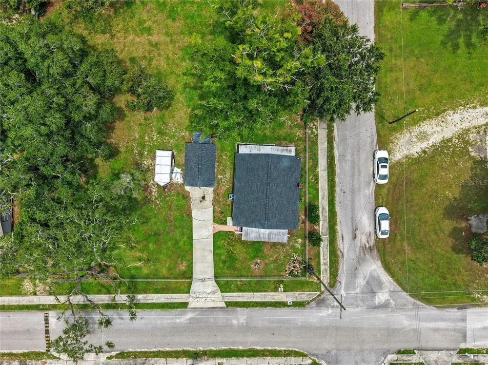 204 PINE AVENUE Polk City, FL 33868