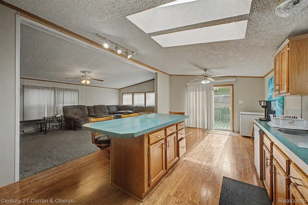 28451 Spruce Drive Huron Charter Township, MI 48134