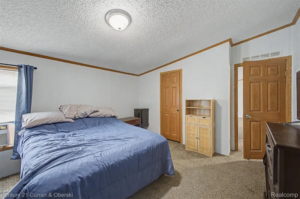 28451 Spruce Drive Huron Charter Township, MI 48134