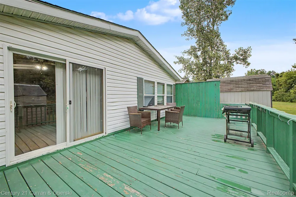 28451 Spruce Drive Huron Charter Township, MI 48134