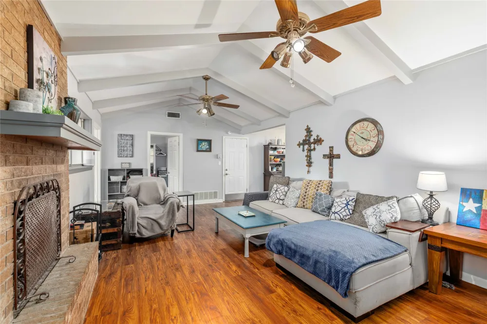 2107 16th Street Brownwood, TX 76801