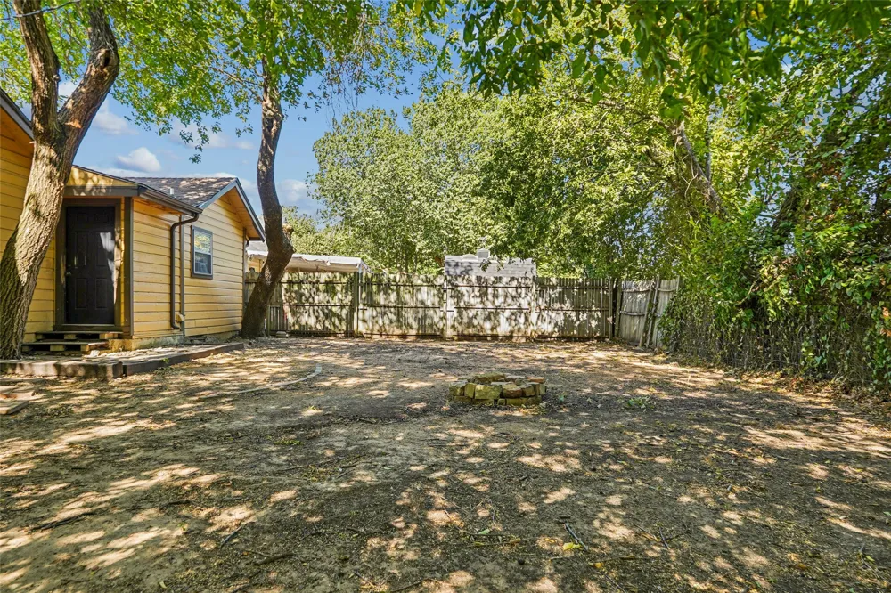 403 Marshall Street Sanger, TX 76266