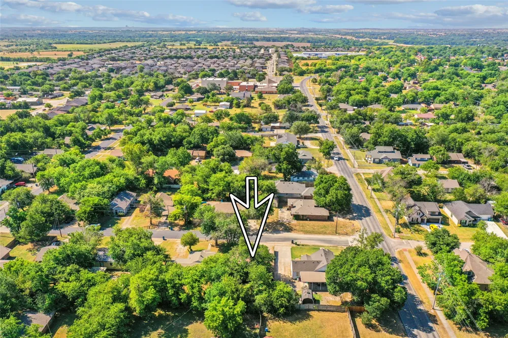 403 Marshall Street Sanger, TX 76266