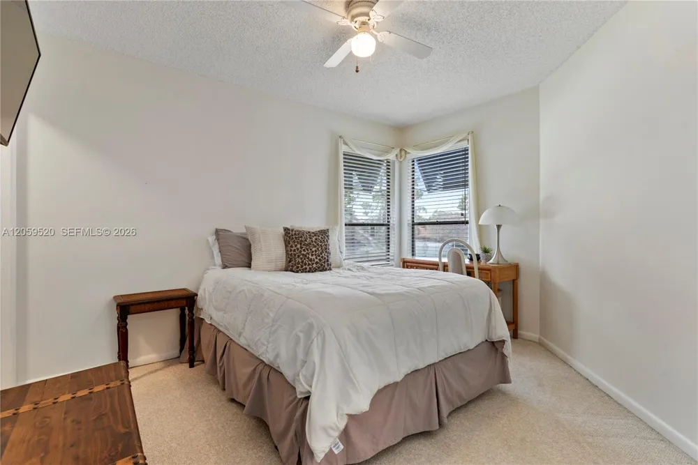 8707 Bardmoor Pl #101 Seminole, FL 33777