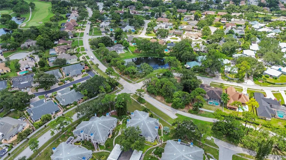 8707 Bardmoor Pl #101 Seminole, FL 33777