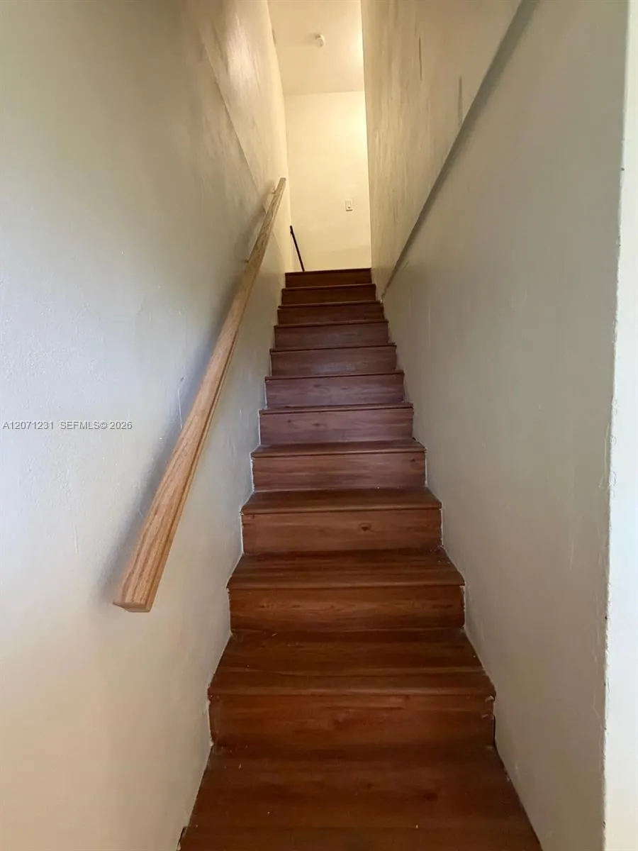 2065 NE 139th St North Miami Beach, FL 33181