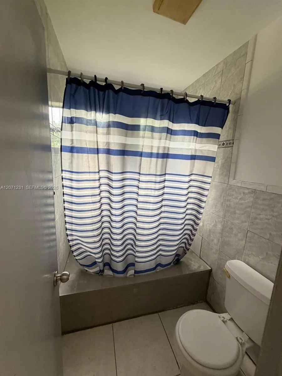 2065 NE 139th St North Miami Beach, FL 33181