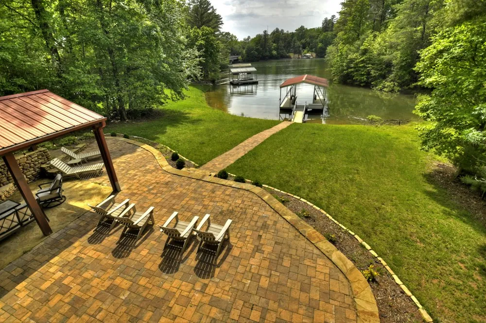 67 Lakeshore Drive Blairsville, GA 30512
