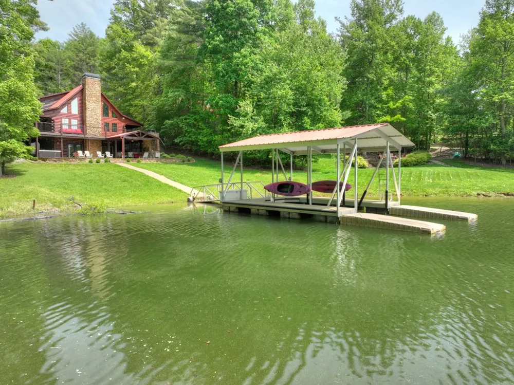 67 Lakeshore Drive Blairsville, GA 30512