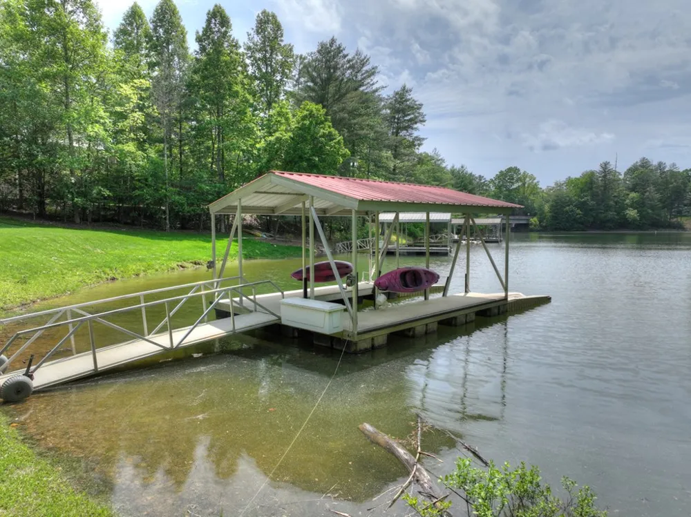 67 Lakeshore Drive Blairsville, GA 30512