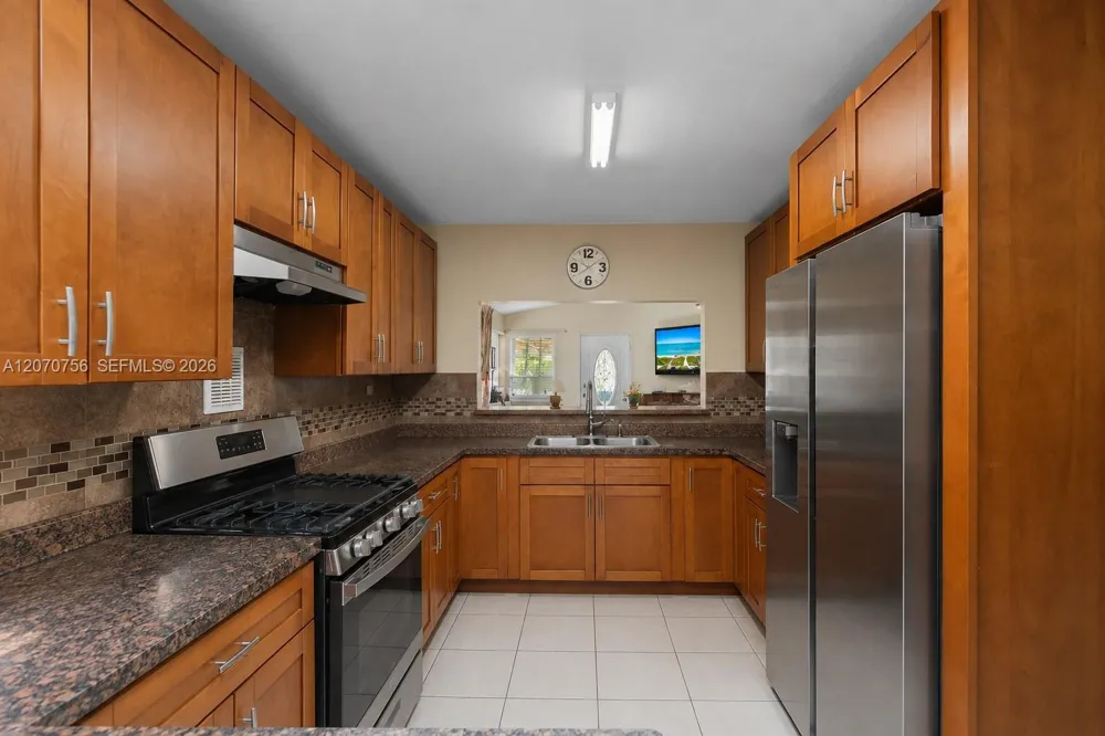 12021 SW 209th St Miami, FL 33177