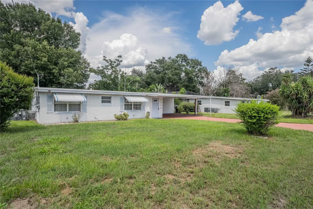 2608 TRINITY CIRCLE NW Winter Haven, FL 33881