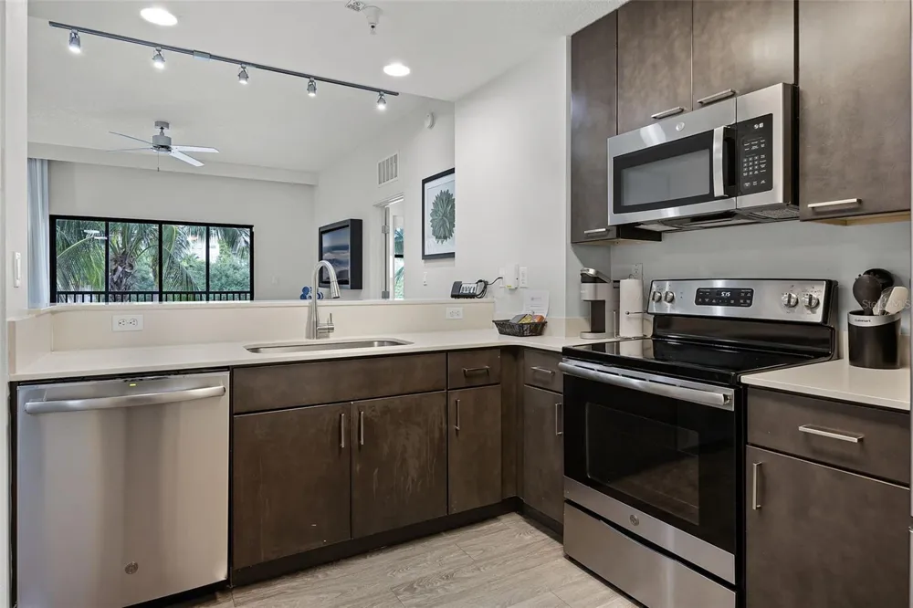 14501 GROVE RESORT AVENUE #3215 Winter Garden, FL 34787