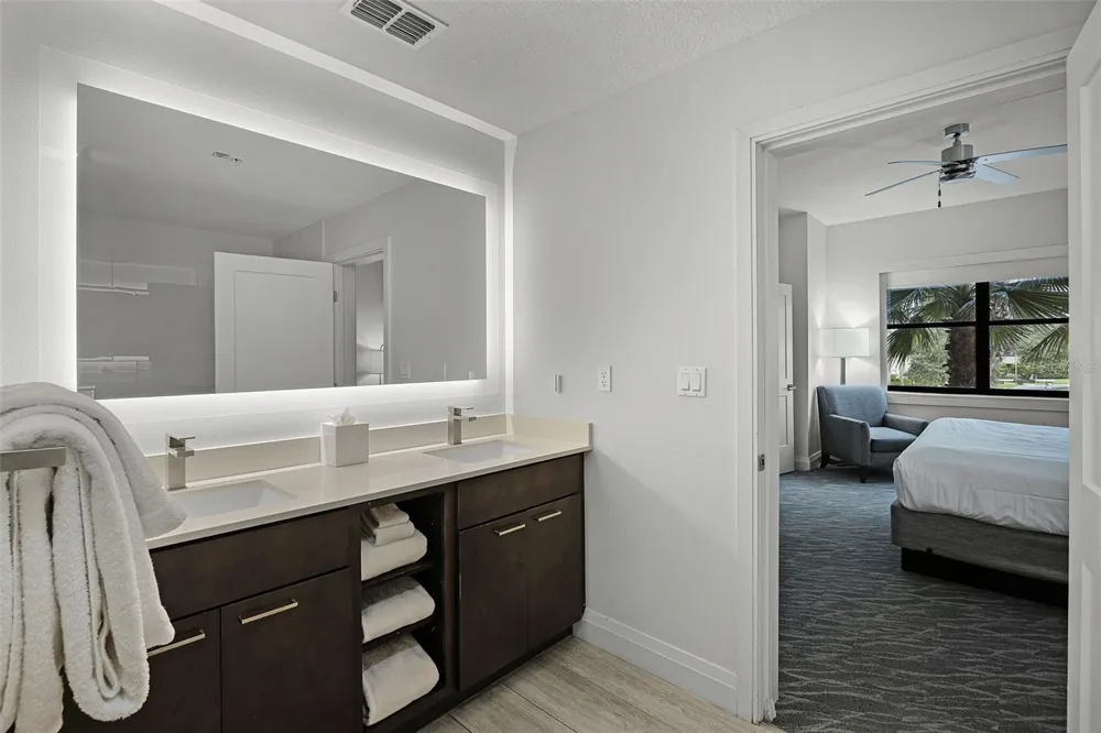 14501 GROVE RESORT AVENUE #3215 Winter Garden, FL 34787