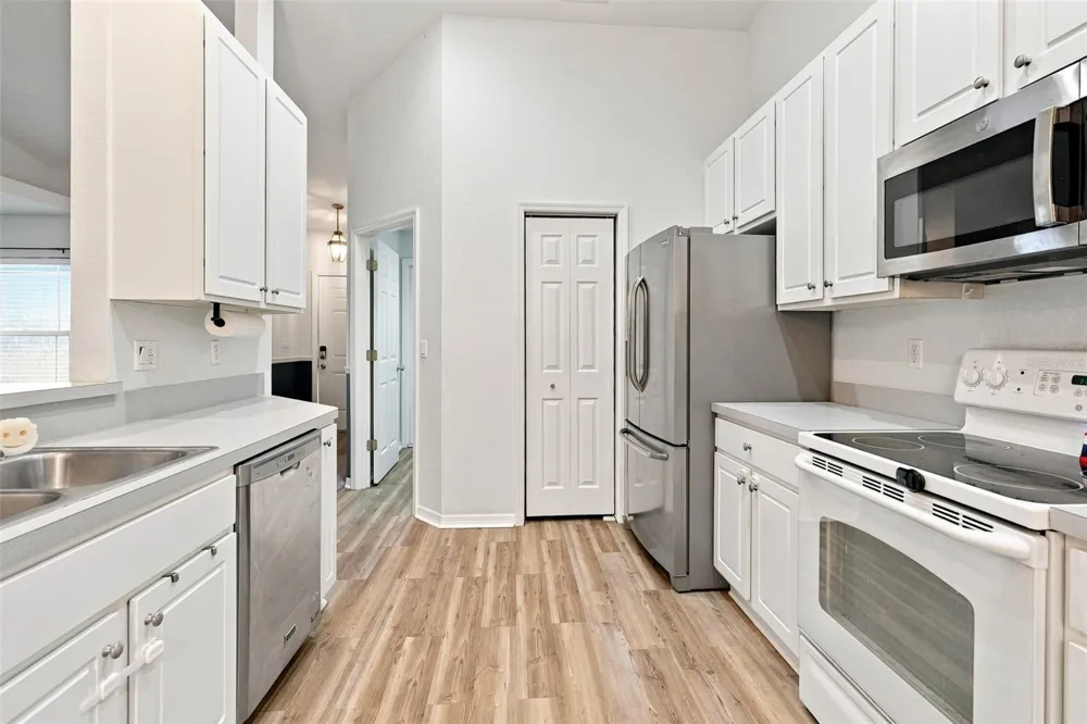 10041 KIMBROUGH DRIVE Brooksville, FL 34601