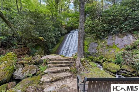 685 Gold Mine Road