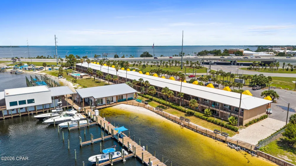 5505 Sun Harbor Road #105 Panama City, FL 32401