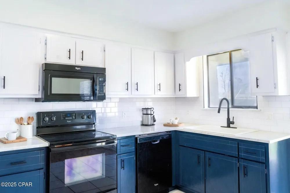 206 Acme Lane Lynn Haven, FL 32444