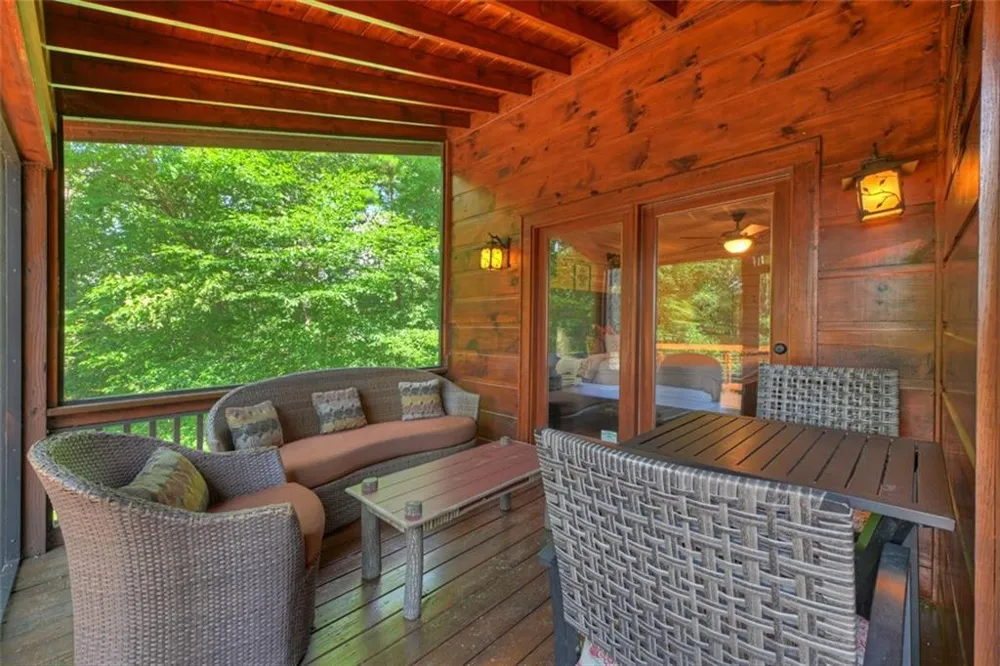 85 Squirrel Chase Morganton, GA 30560