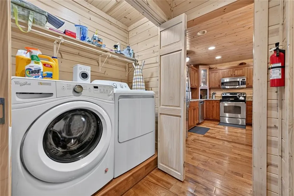 85 Squirrel Chase Morganton, GA 30560